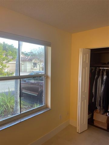 139 NW 72nd Ave, Plantation, FL 33317