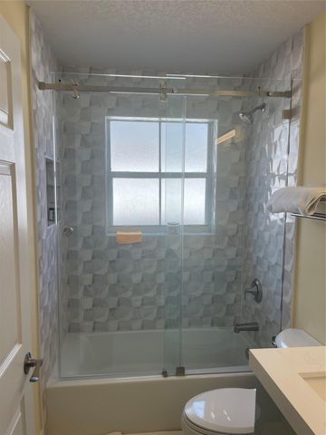 139 NW 72nd Ave, Plantation, FL 33317