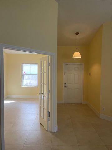 139 NW 72nd Ave, Plantation, FL 33317