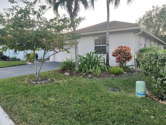139 NW 72nd Ave, Plantation, FL 33317
