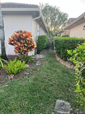 139 NW 72nd Ave, Plantation, FL 33317