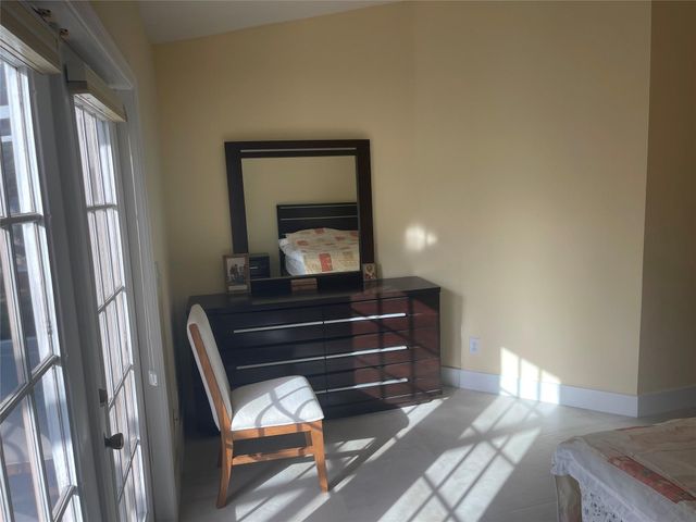 139 NW 72nd Ave, Plantation, FL 33317