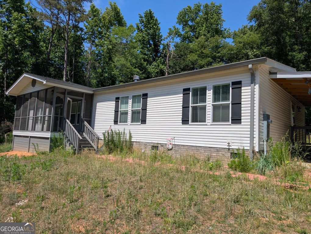 72 Farm Ln, Royston, GA 30662