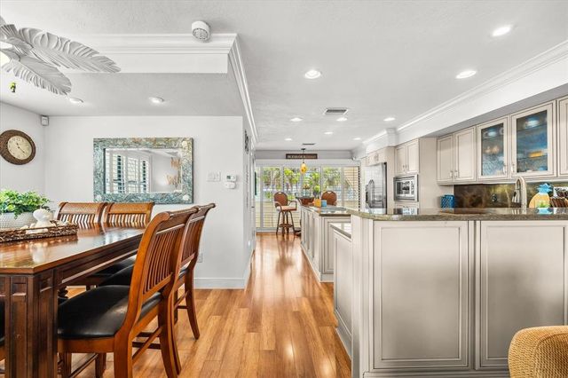548 BEACH ROAD 540A, Sarasota, FL 34242