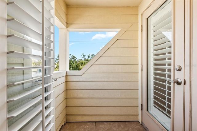 548 BEACH ROAD 540A, Sarasota, FL 34242