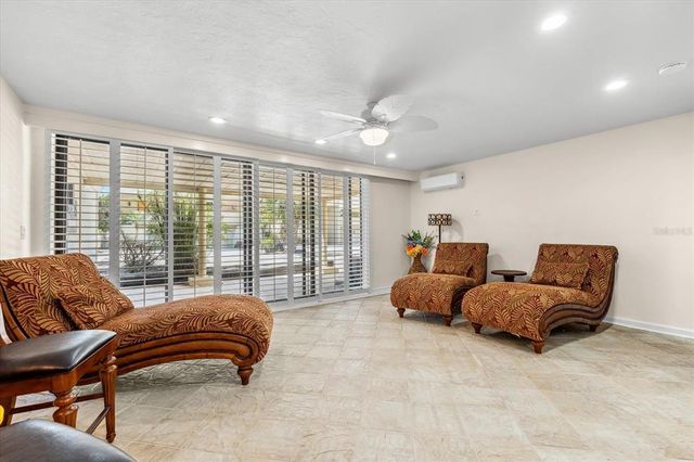 548 BEACH ROAD 540A, Sarasota, FL 34242