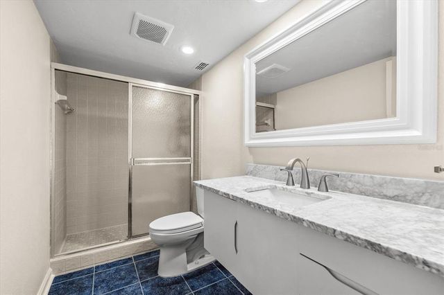 548 BEACH ROAD 540A, Sarasota, FL 34242