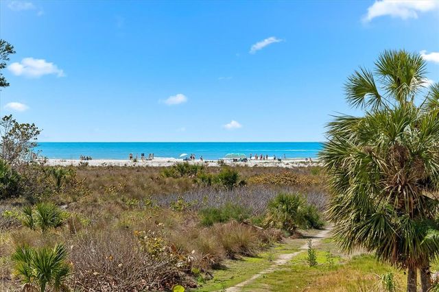 548 BEACH ROAD 540A, Sarasota, FL 34242