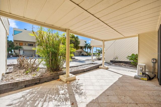 548 BEACH ROAD 540A, Sarasota, FL 34242