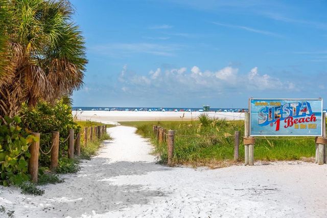 548 BEACH ROAD 540A, Sarasota, FL 34242