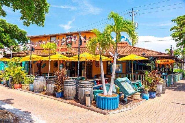 548 BEACH ROAD 540A, Sarasota, FL 34242