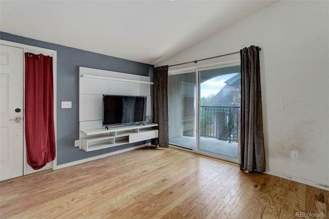 15165 E 16th Place 201, Aurora, CO 80011