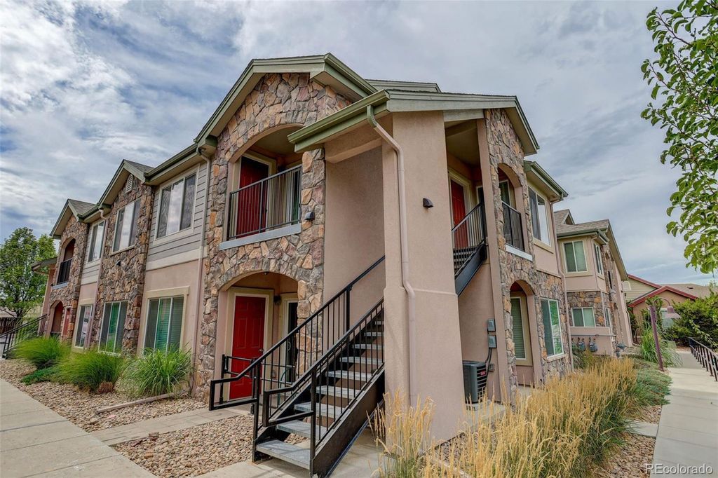 15165 E 16th Place 201, Aurora, CO 80011