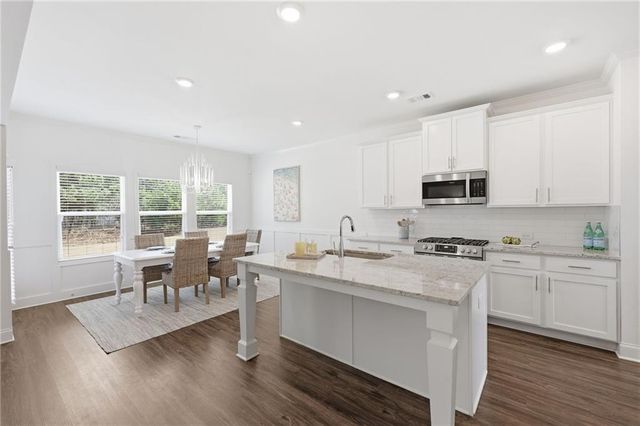 2673 Limestone Creek Drive, Gainesville, GA 30501