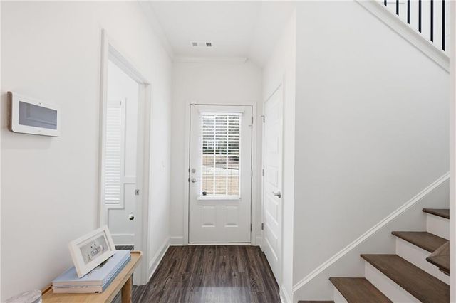 2673 Limestone Creek Drive, Gainesville, GA 30501