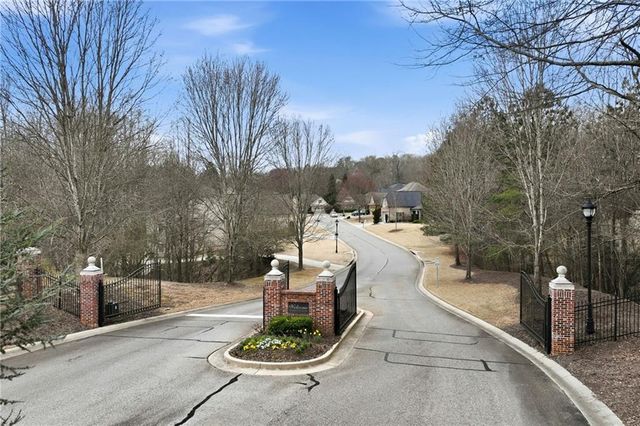 2673 Limestone Creek Drive, Gainesville, GA 30501