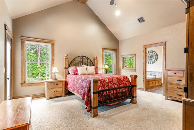 8295 Ridgecrest, Rogers, AR 72756