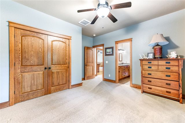 8295 Ridgecrest, Rogers, AR 72756