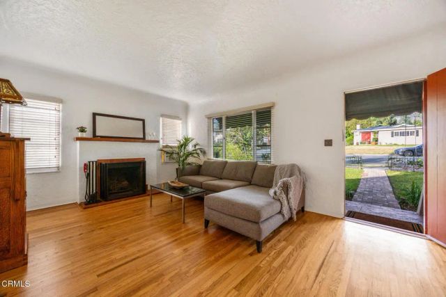 646 E Sacramento Street, Altadena, CA 91001