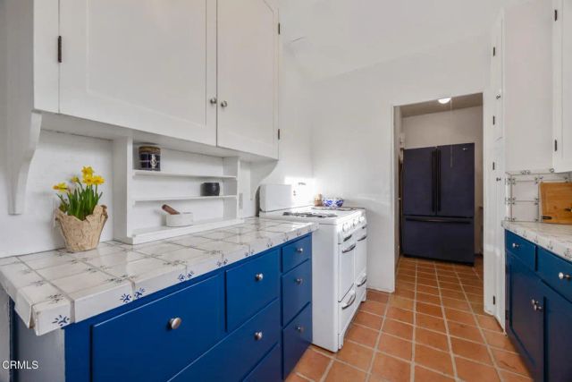 646 E Sacramento Street, Altadena, CA 91001