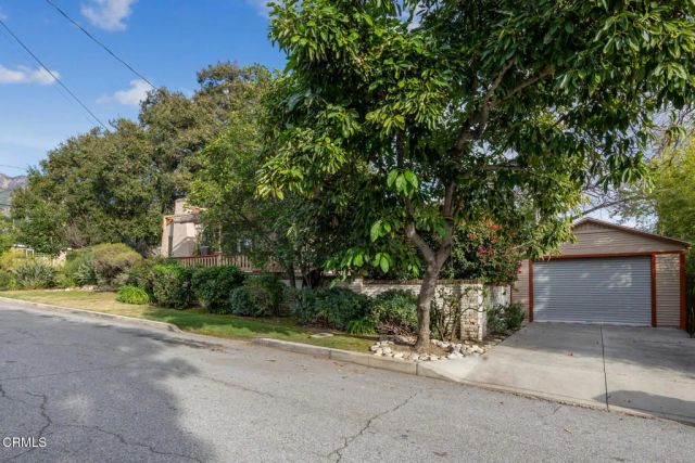 646 E Sacramento Street, Altadena, CA 91001