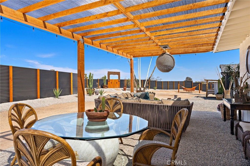 Image 8 of property listing at 62420 Canterbury Street, Joshua Tree, CA 92252