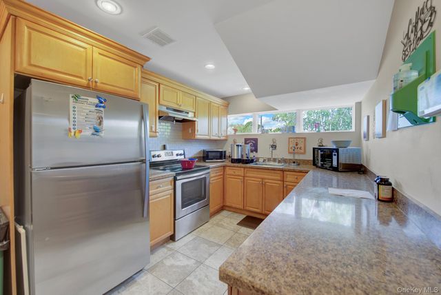 11 A Dogwood Lane 11 A, Manorville, NY 11949