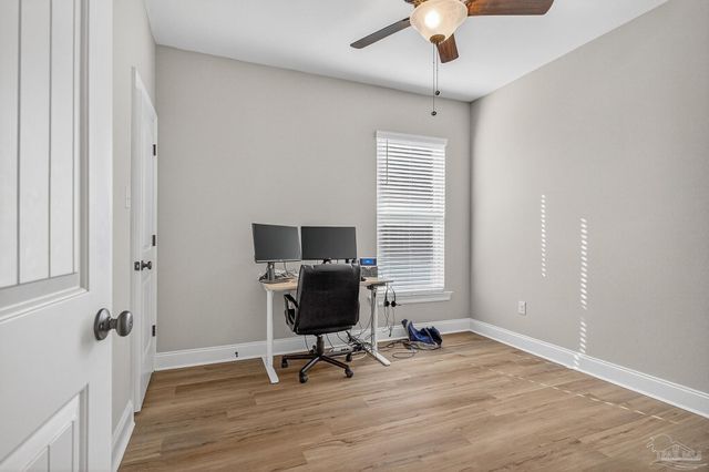 3223 Mountain Laurel Tr, Cantonment, FL 32533