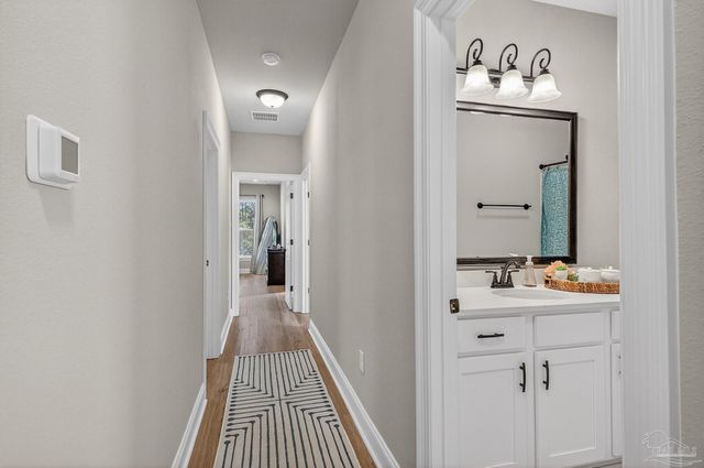 3223 Mountain Laurel Tr, Cantonment, FL 32533