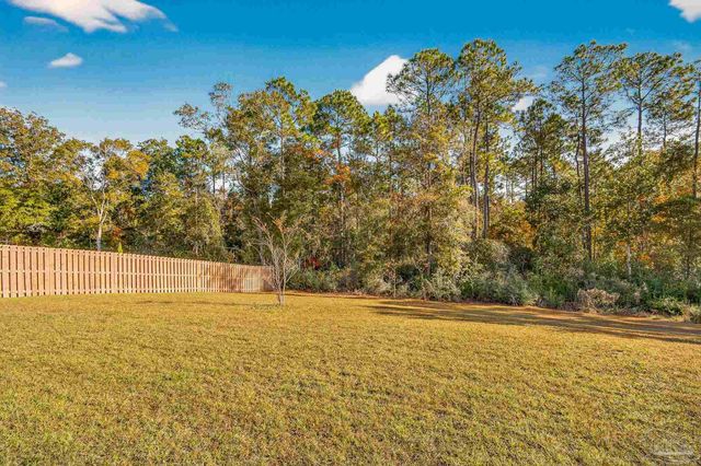 3223 Mountain Laurel Tr, Cantonment, FL 32533