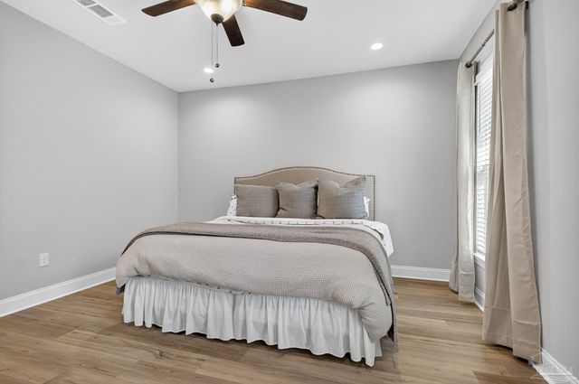 3223 Mountain Laurel Tr, Cantonment, FL 32533