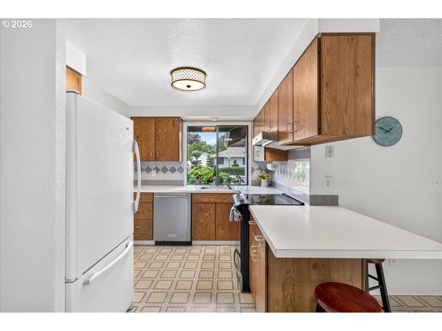 16242 Sw ELLERSON St, Beaverton, OR 97007