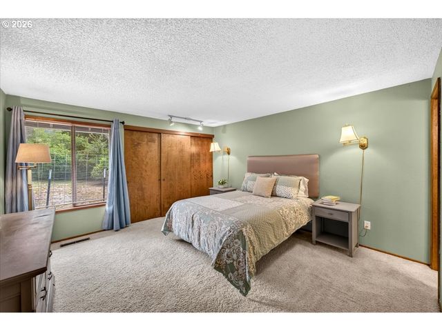 16242 Sw ELLERSON St, Beaverton, OR 97007