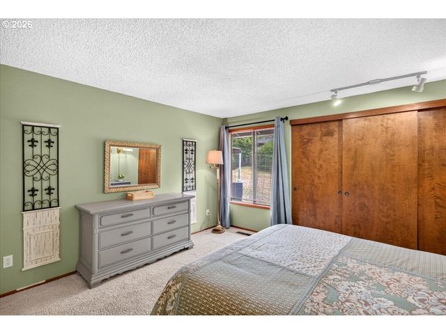 16242 Sw ELLERSON St, Beaverton, OR 97007