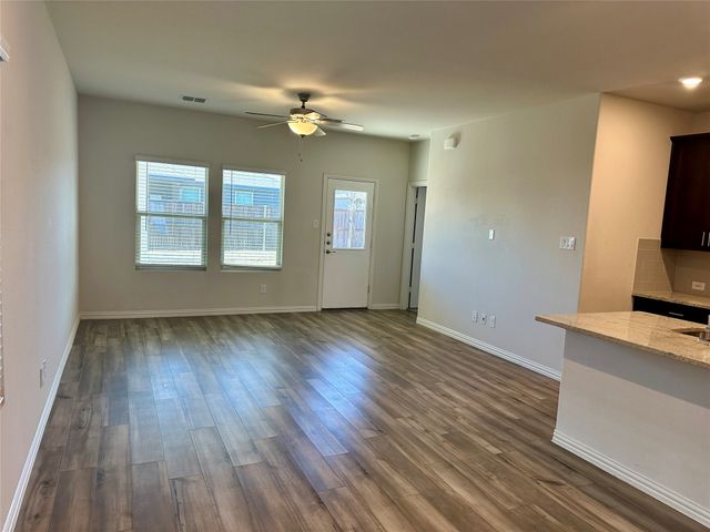 1636 Briar Hunt Drive, Forney, TX 75126