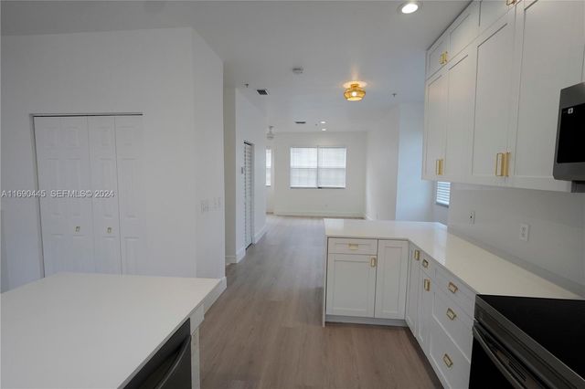 123 Harbors Way, Boynton Beach, FL 33435
