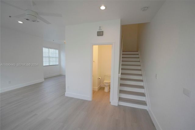 123 Harbors Way, Boynton Beach, FL 33435