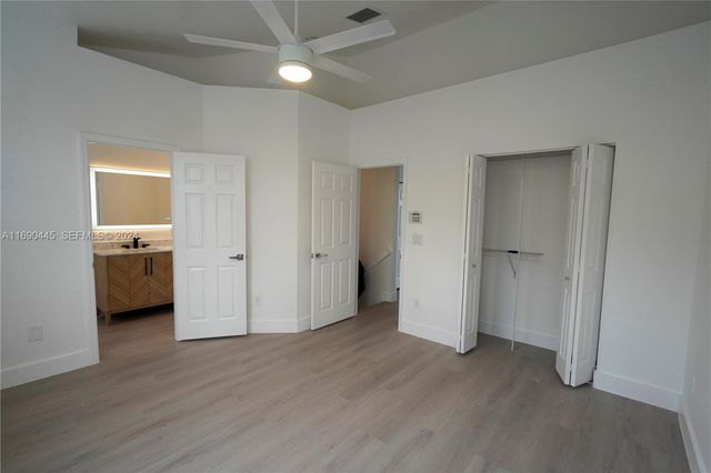 123 Harbors Way, Boynton Beach, FL 33435
