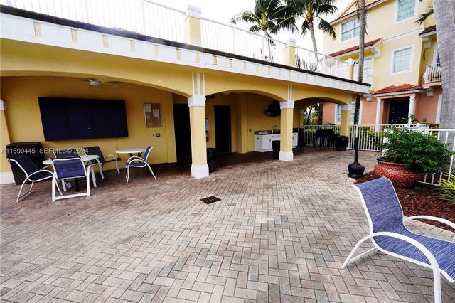 123 Harbors Way, Boynton Beach, FL 33435