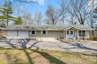 2203 Swiss Pine Lake Drive, Spruce Pine, NC 28777