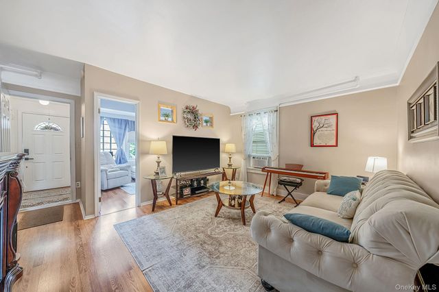 2863 Wilkinson Avenue, Bronx, NY 10461