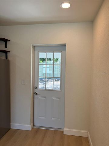 8957 109TH TERRACE, Seminole, FL 33777