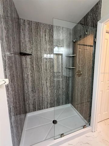 8957 109TH TERRACE, Seminole, FL 33777