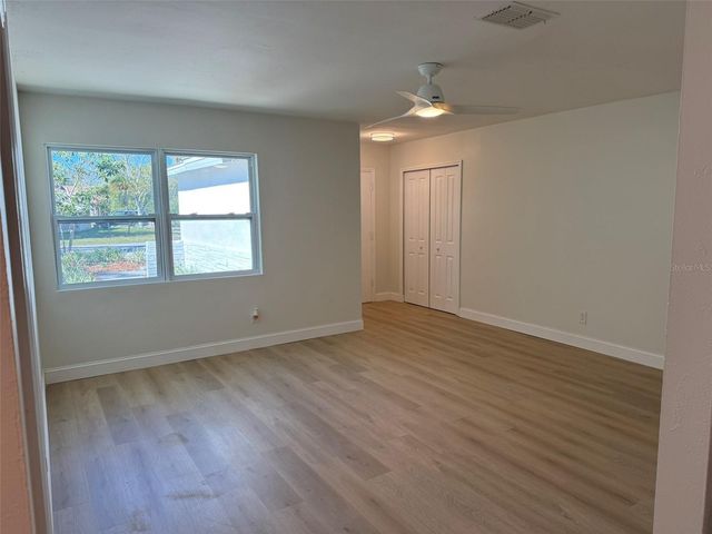 8957 109TH TERRACE, Seminole, FL 33777