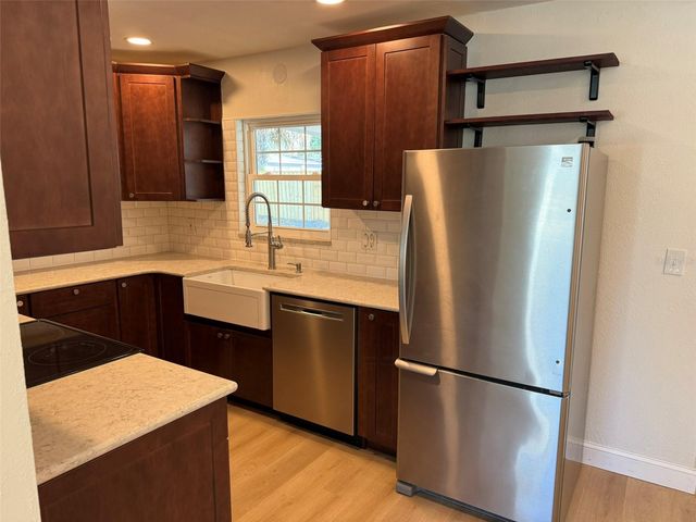 8957 109TH TERRACE, Seminole, FL 33777