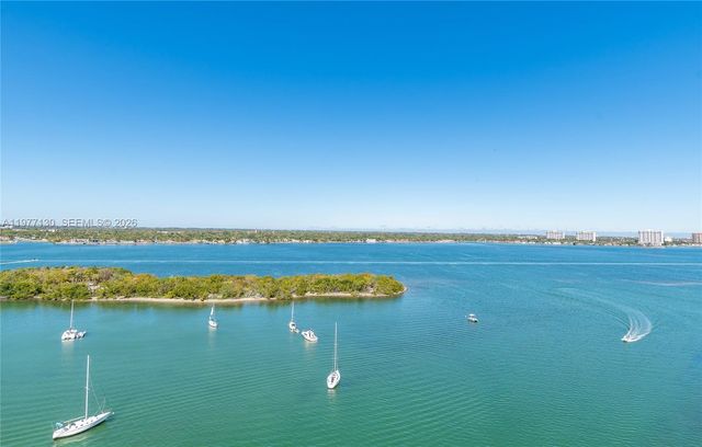 7934 West Dr 1101, North Bay Village, FL 33141