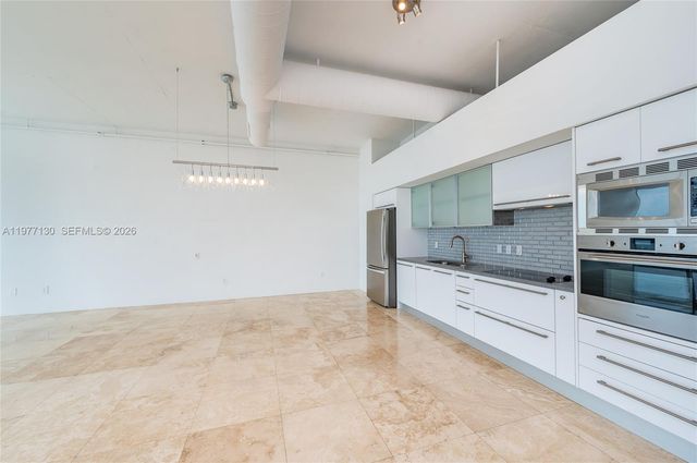 7934 West Dr 1101, North Bay Village, FL 33141