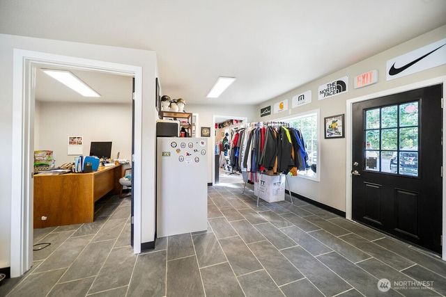 3523 Chico Way NW, Bremerton, WA 98312