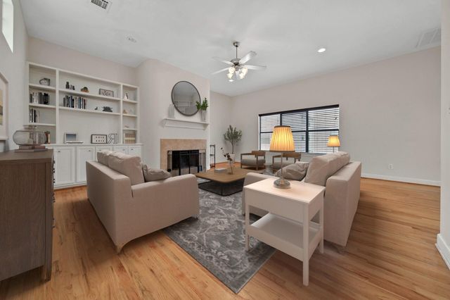 650 Westcross Street 78, Houston, TX 77018