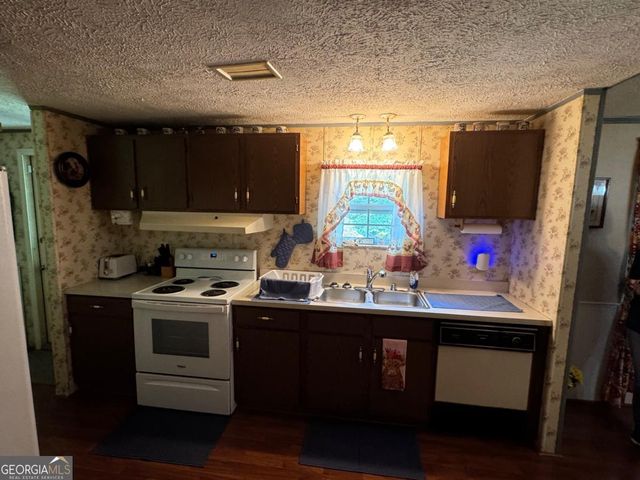 2903 Athens Highway, Gainesville, GA 30507